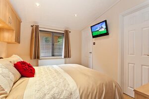 double-bedroom2.jpg